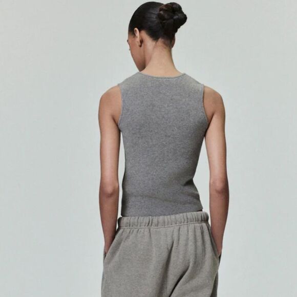 Fear of God: Essentials
Women’s Soft Rib Knit Tank
Size 4/5
Color: Grey
NWT - Picture 3 of 5